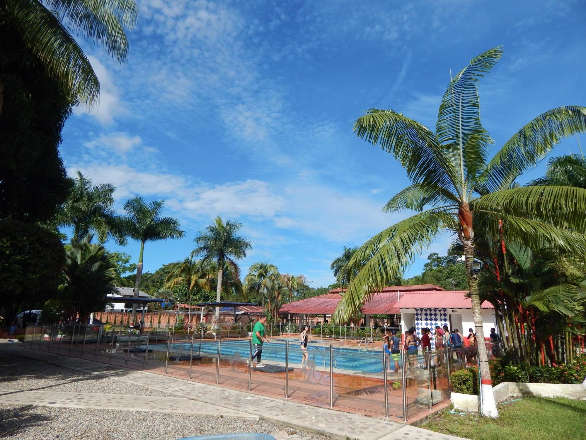 Hotel Campestre Las Palmas Sas Villavicencio Ngoại thất bức ảnh