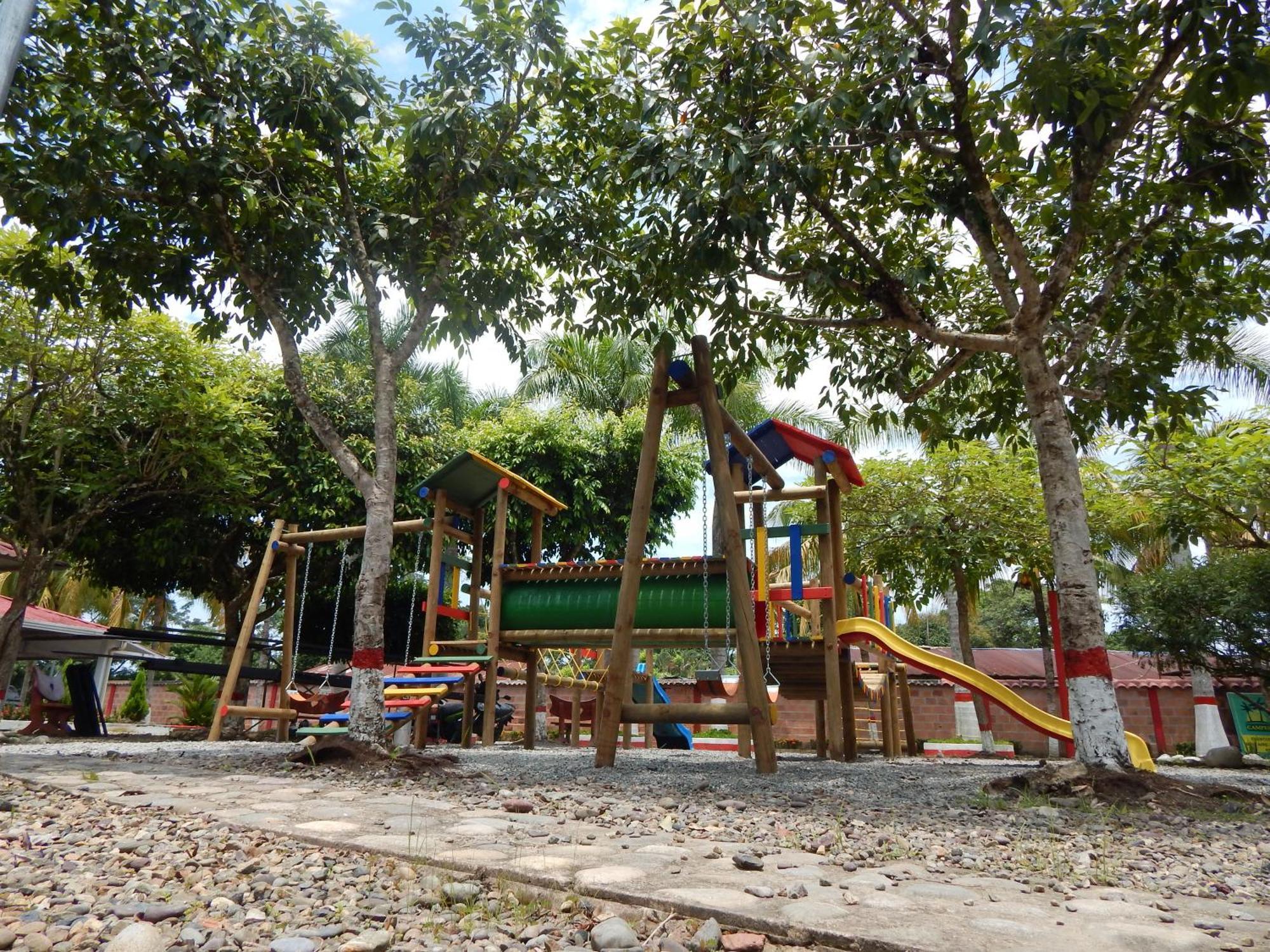Hotel Campestre Las Palmas Sas Villavicencio Ngoại thất bức ảnh