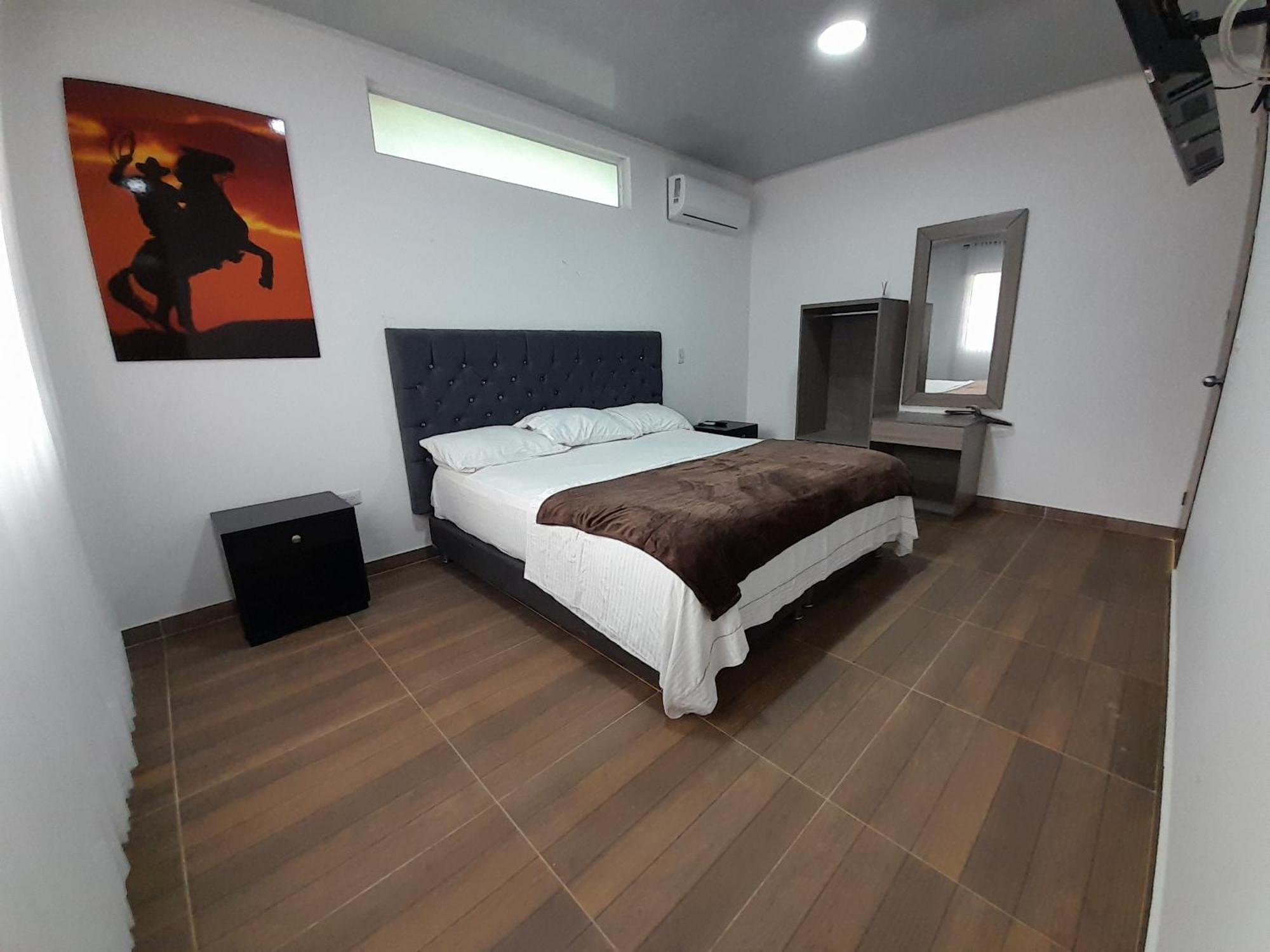Hotel Campestre Las Palmas Sas Villavicencio Ngoại thất bức ảnh