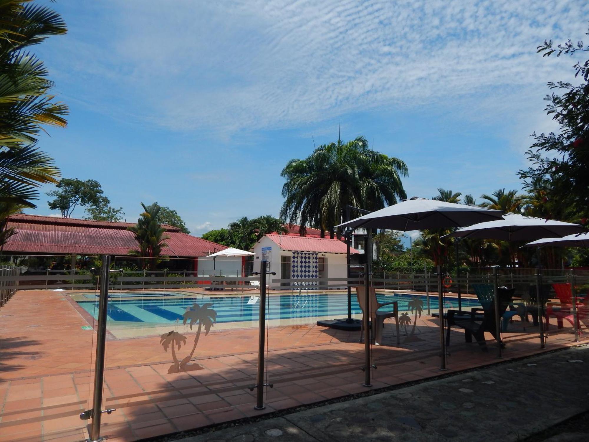 Hotel Campestre Las Palmas Sas Villavicencio Ngoại thất bức ảnh